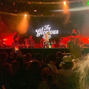 Meet your Posher, Aileen